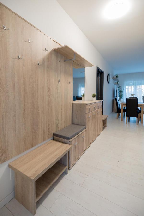 Léda Apartmanok Siófok Exterior foto