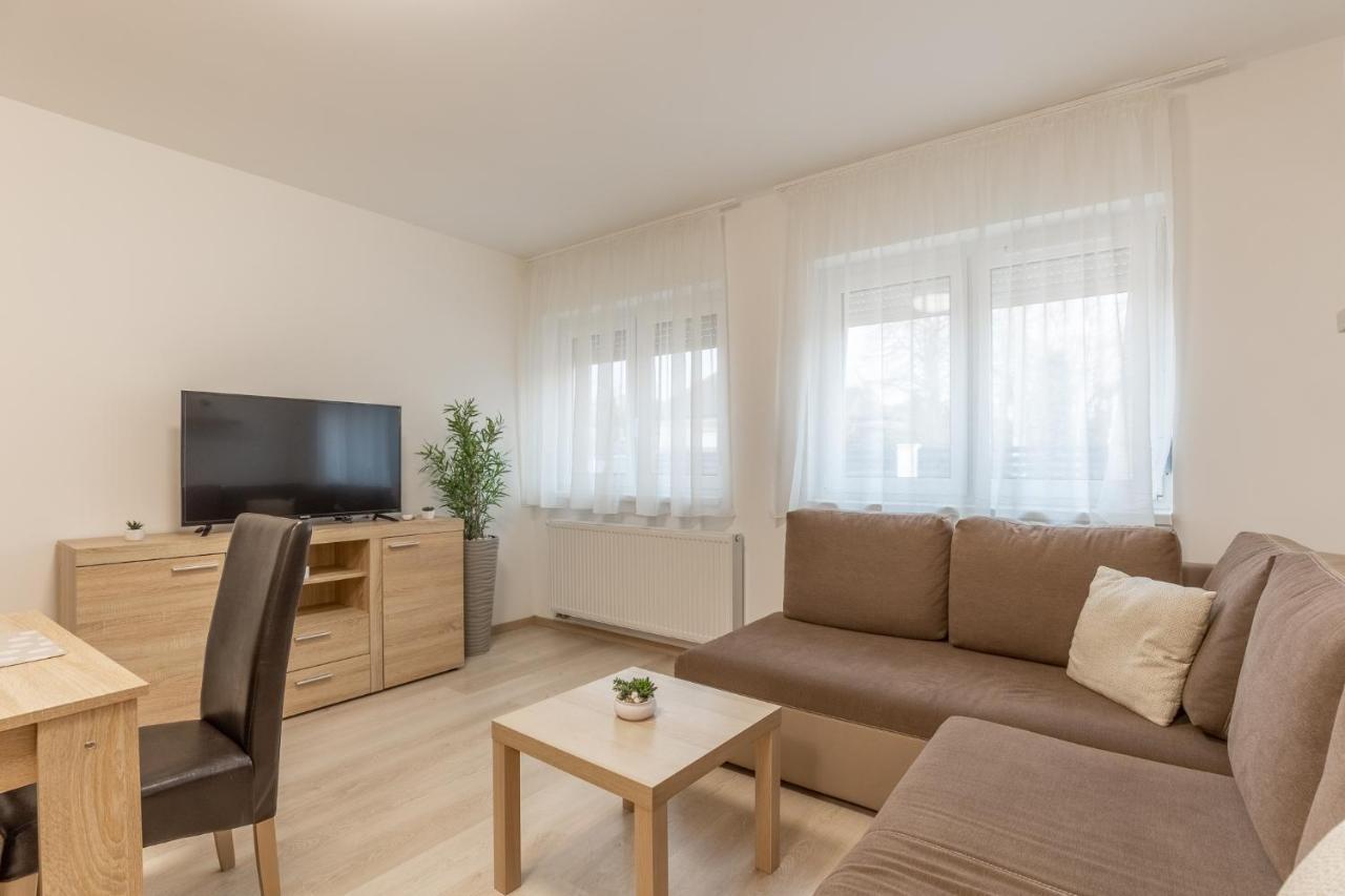 Léda Apartmanok Siófok Exterior foto